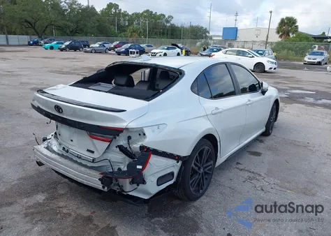 2025 Toyota Camry Xse из США, поврежденный, VIN 4T1DBADK8SU508513